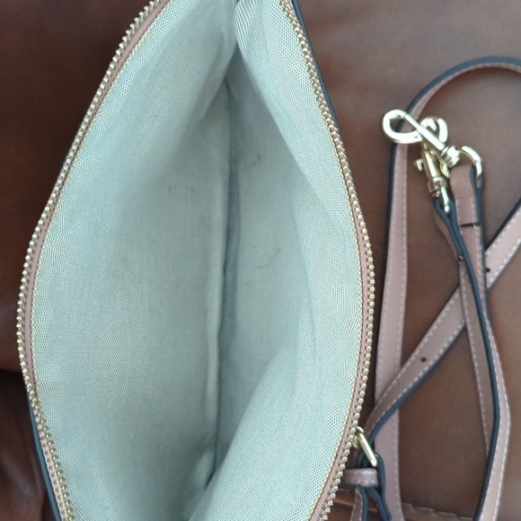 Copy - SHOULDER Bag - Picture 11 of 16